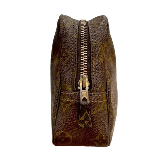 π«SOLDπ« Louis Vuitton Monogram Trousse Toilette 23 Pouch Clutch Bag - Picture 3 of 7
